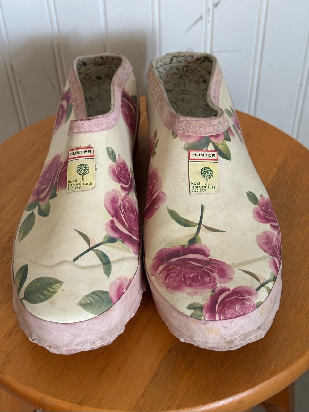 Hunter x RHS Garden Floral Slip-On Clog in Cream and Pink